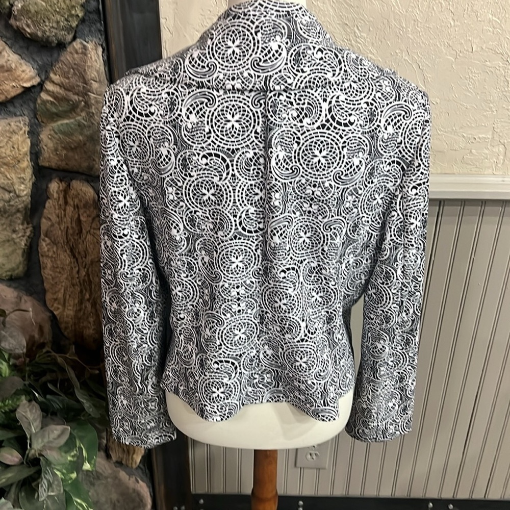 Anne Klein Jacket - Picture 3 of 6